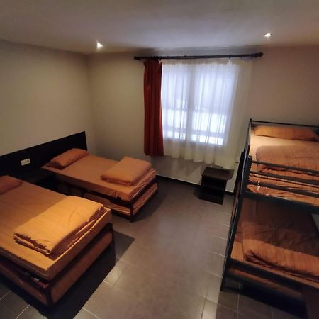 Alberg Les Estades Rialp Zewnętrze zdjęcie
