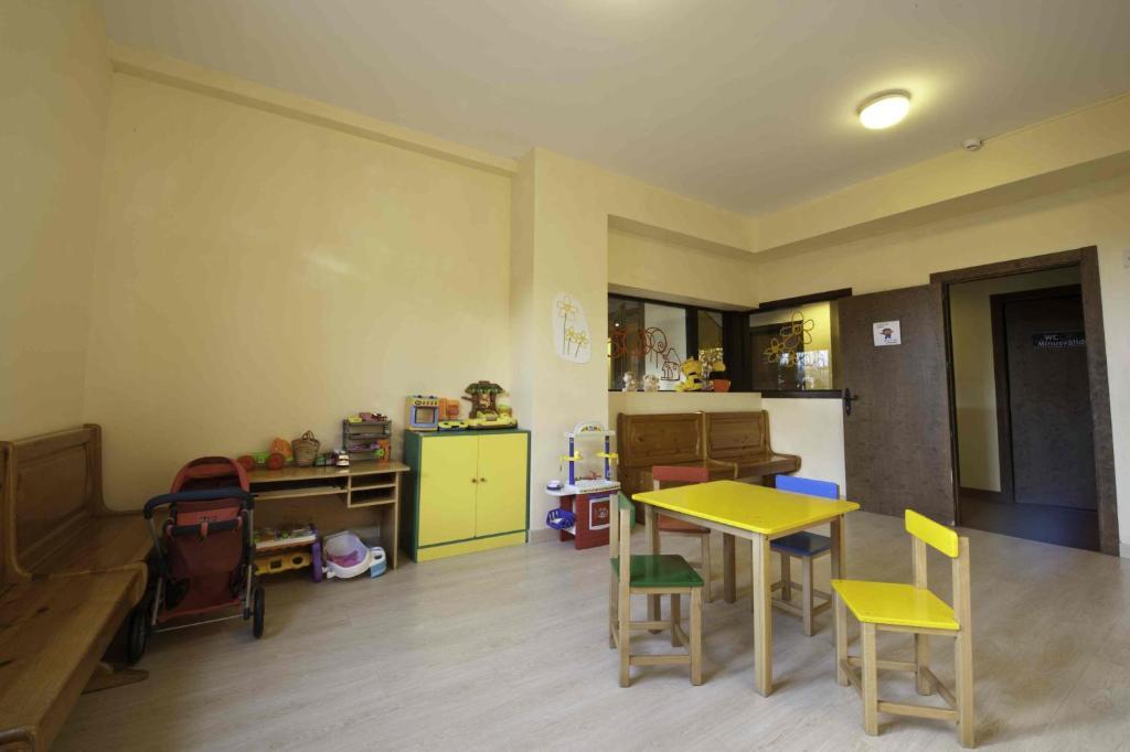 Alberg Les Estades Rialp Zewnętrze zdjęcie