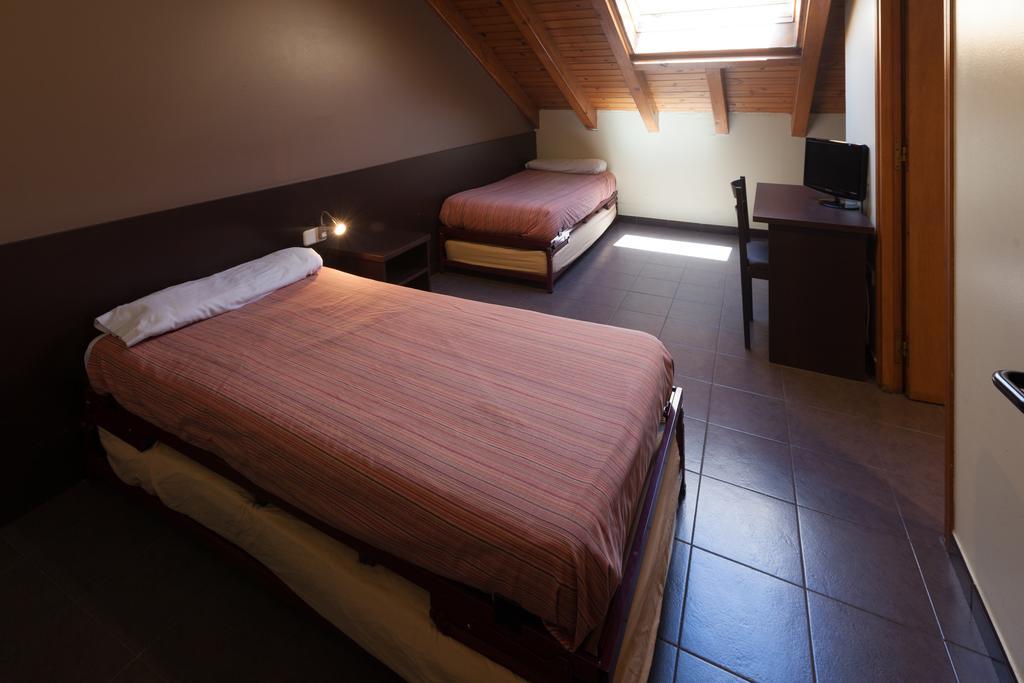 Alberg Les Estades Rialp Zewnętrze zdjęcie